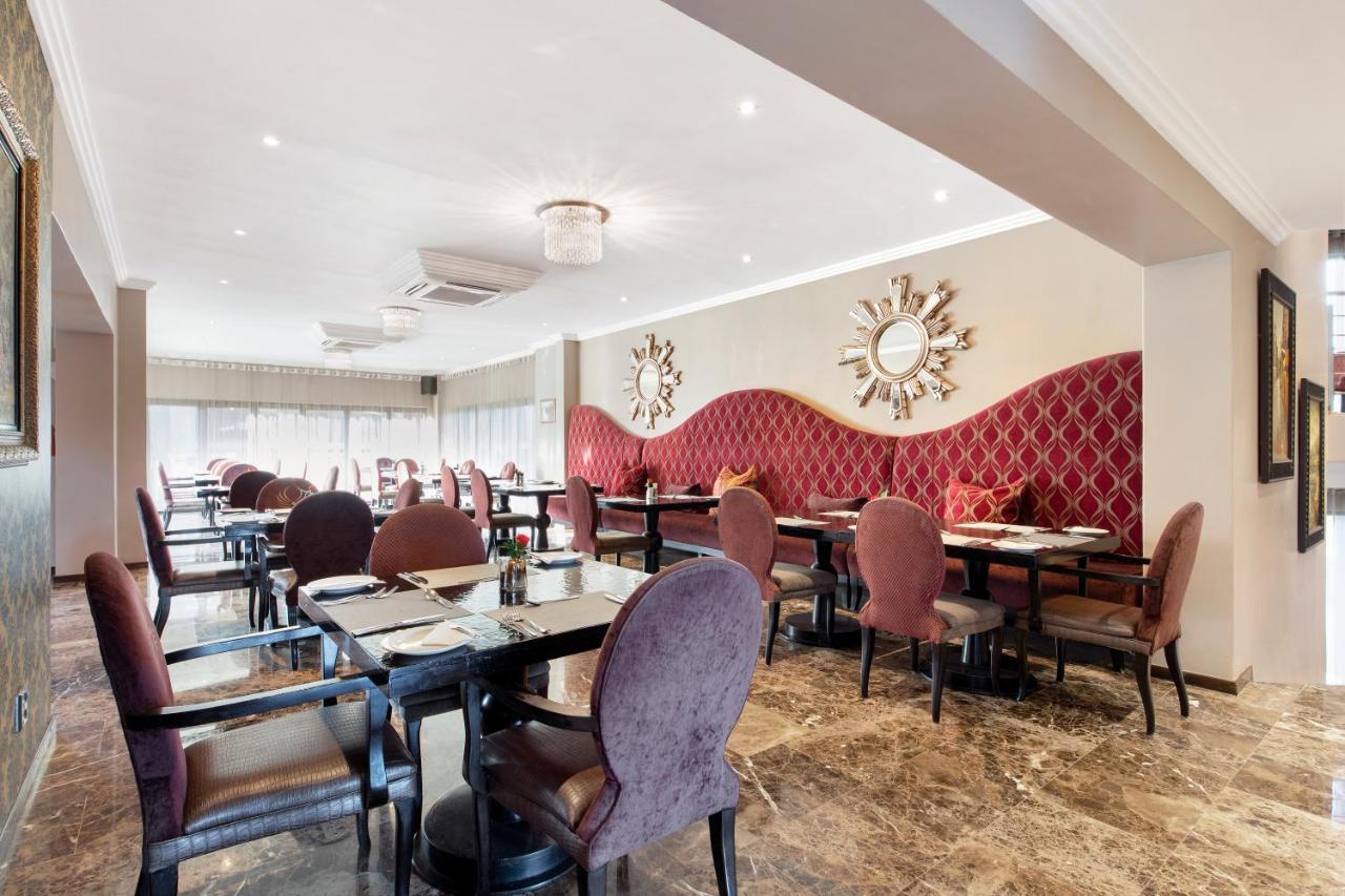 St Andrews Hotel And Spa Johannesburg Bagian luar foto