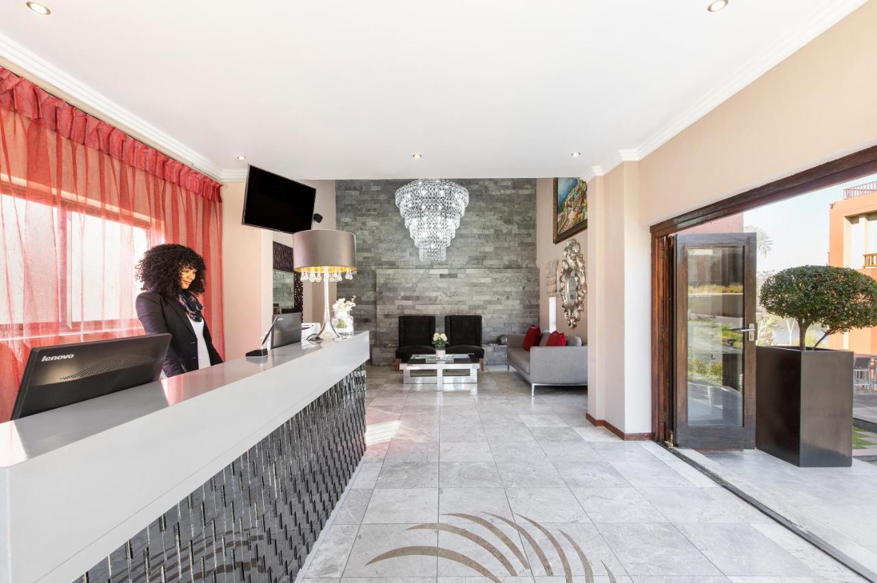 St Andrews Hotel And Spa Johannesburg Bagian luar foto
