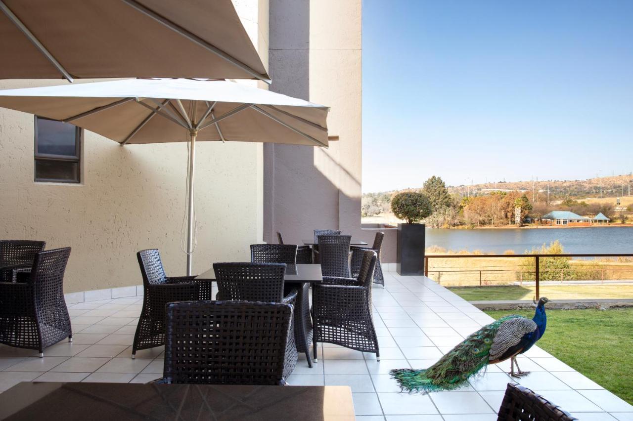 St Andrews Hotel And Spa Johannesburg Bagian luar foto