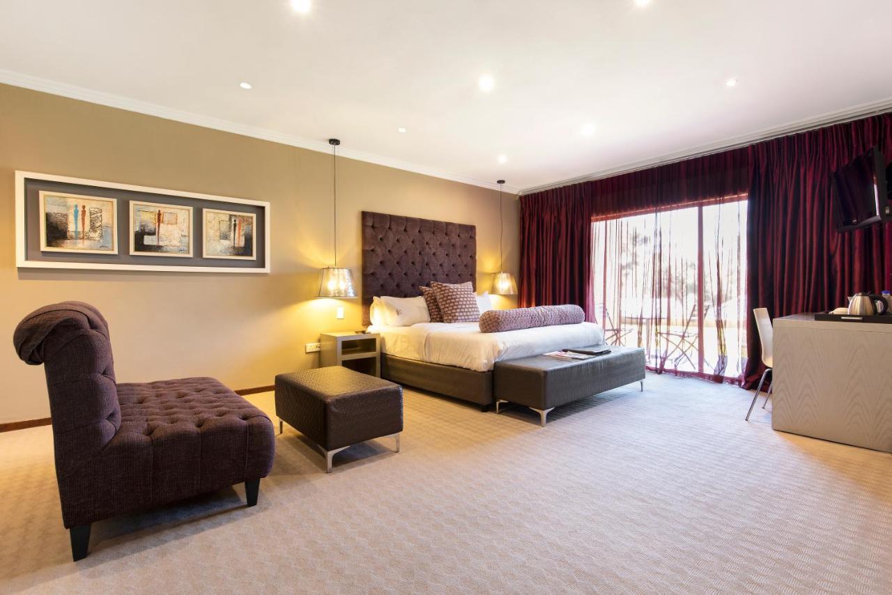 St Andrews Hotel And Spa Johannesburg Bagian luar foto