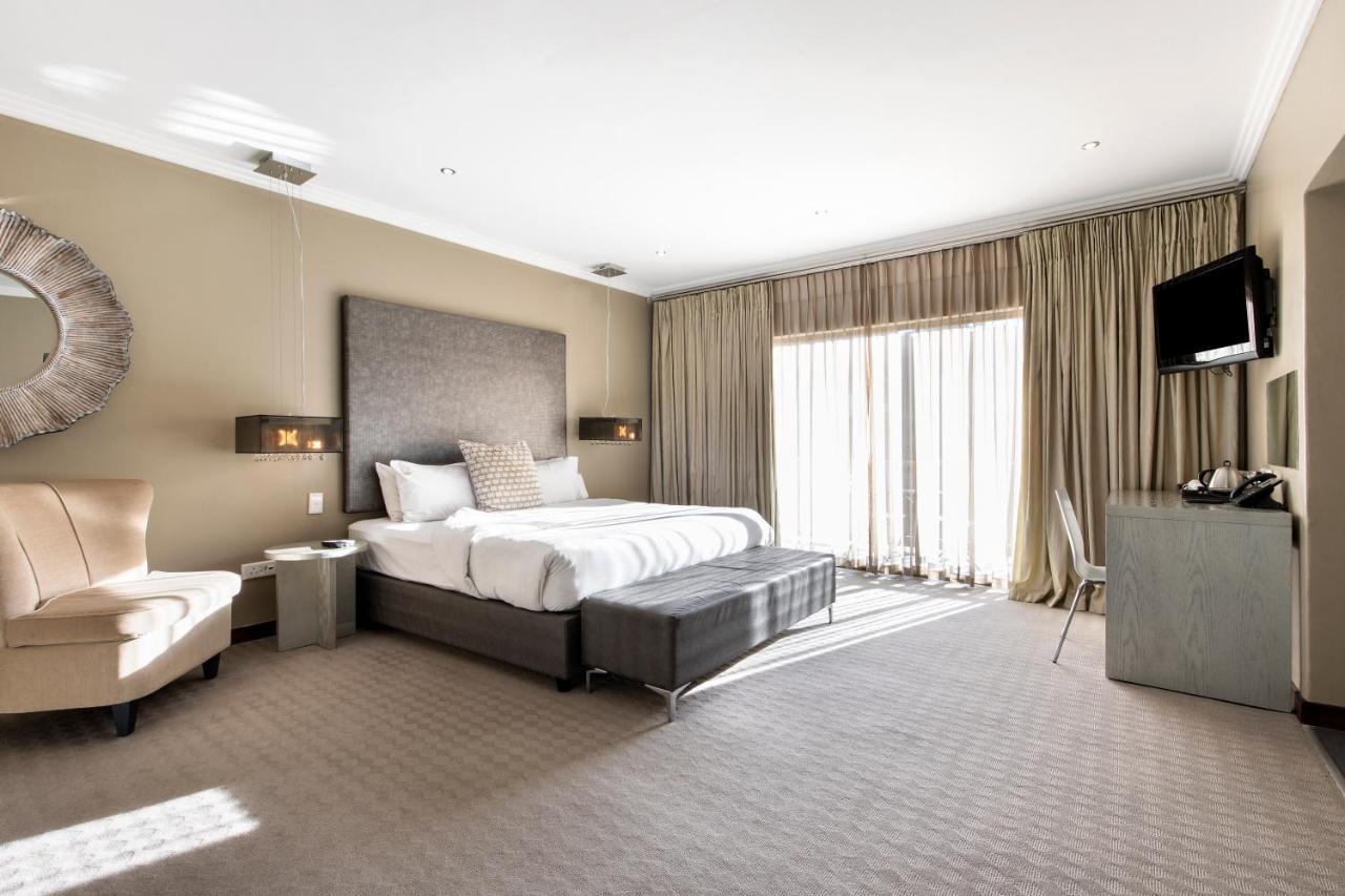 St Andrews Hotel And Spa Johannesburg Bagian luar foto