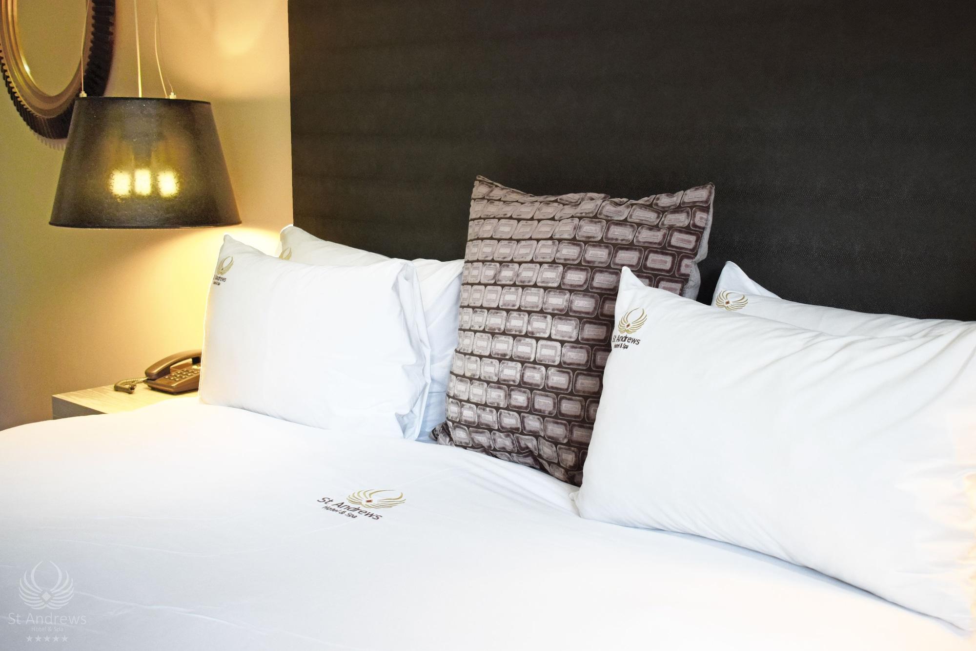 St Andrews Hotel And Spa Johannesburg Bagian luar foto