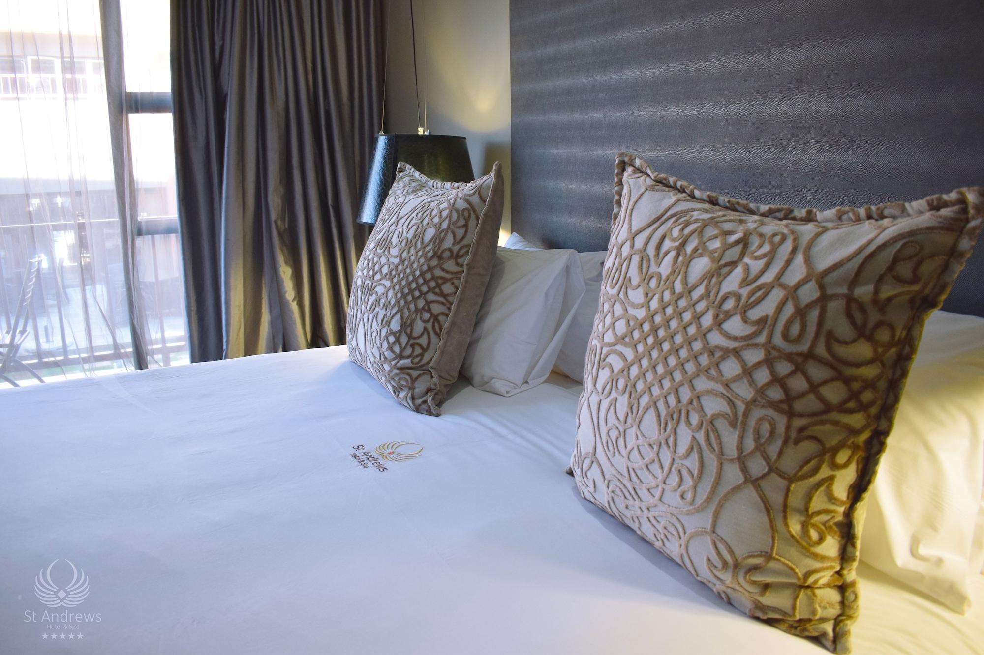St Andrews Hotel And Spa Johannesburg Bagian luar foto