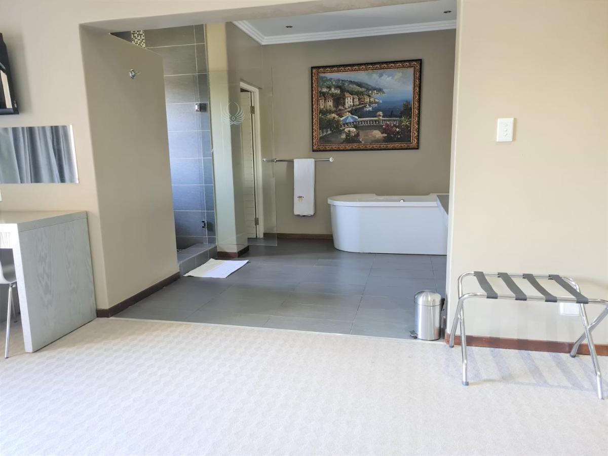 St Andrews Hotel And Spa Johannesburg Bagian luar foto