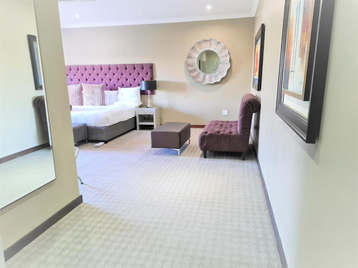 St Andrews Hotel And Spa Johannesburg Bagian luar foto