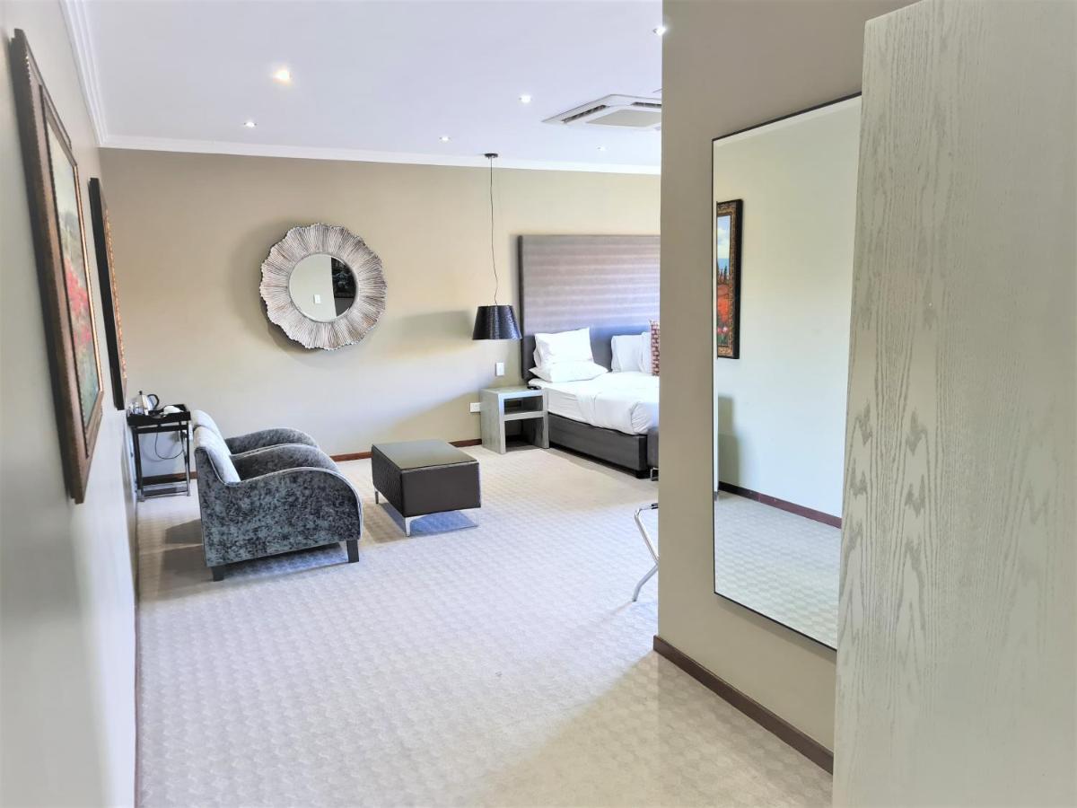 St Andrews Hotel And Spa Johannesburg Bagian luar foto